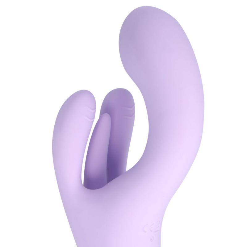Mia Guell Vibrator Orgasmic 1