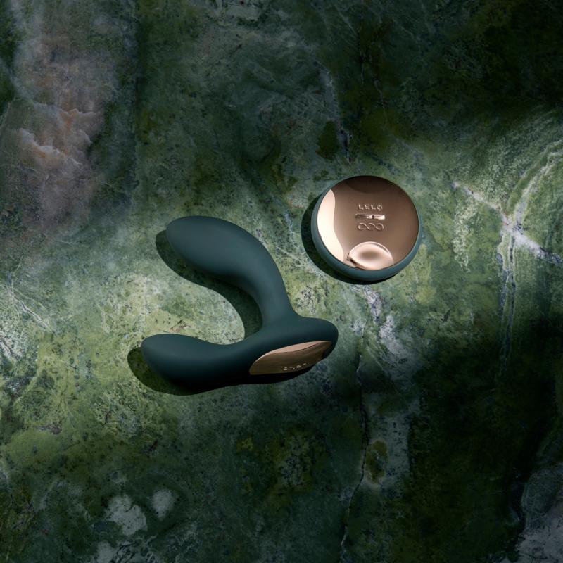 Lelo - Hugo 2 Remote-Controlled Prostate Massager Green 3