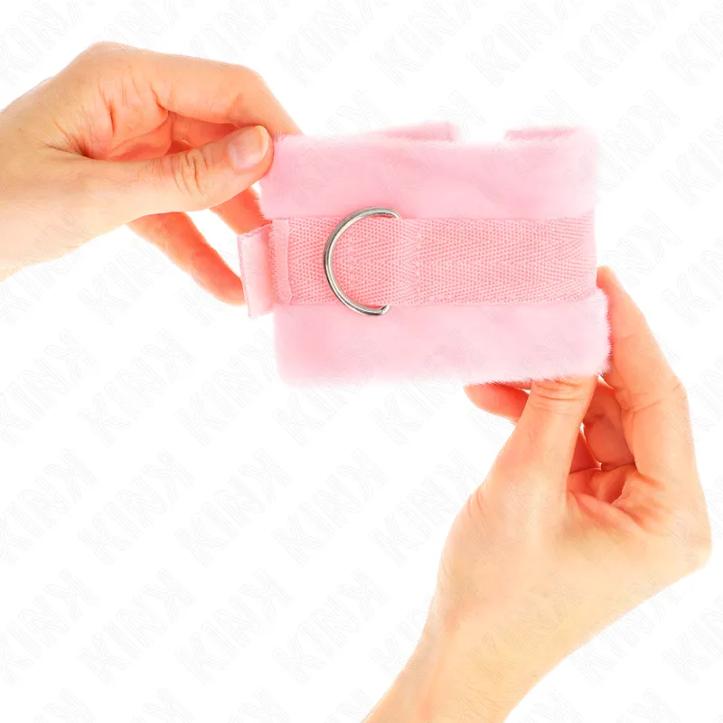 Kink - Beginner Fur Hand Cuffs Pink 30 X 7 Cm 2