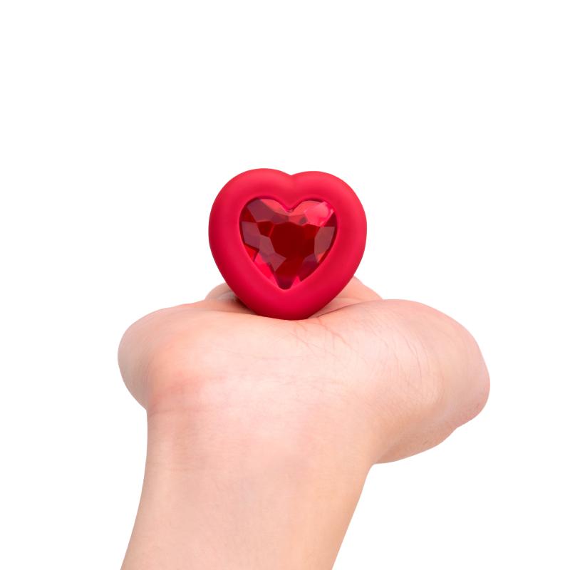 B-Vibe - Vibrating Heart Plug M/L Red 11