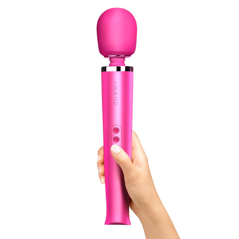 Le Wand - Rechargeable Massager Magenta 3