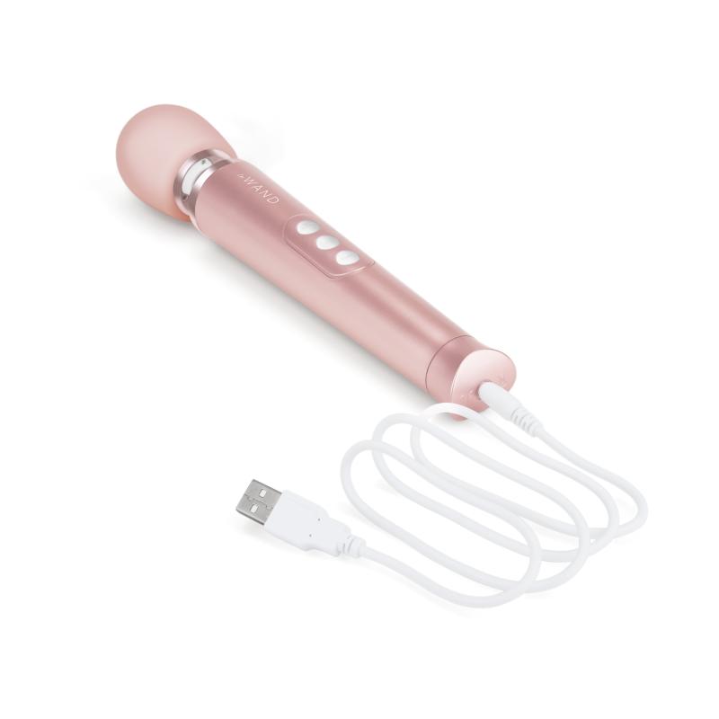 Le Wand - Petite Rechargeable Vibrating Massager Rose Gold 5