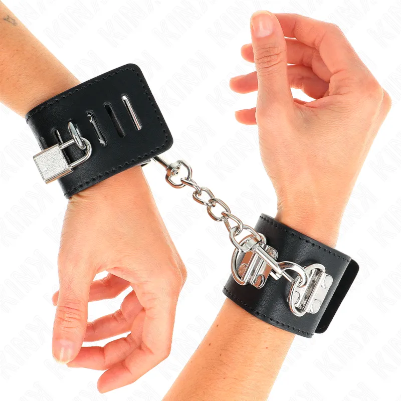 Kink - Multiposition Wrist Restraints With Padlock Closure Black Adjustable 16-23 Cm X 5.5