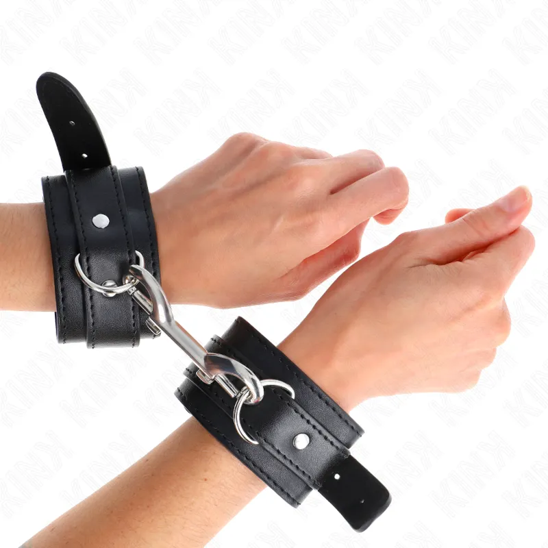 Kink - Wrist Restraints-Single Rivet Row Black Adjustable 17-28 Cm X 5 Cm 3