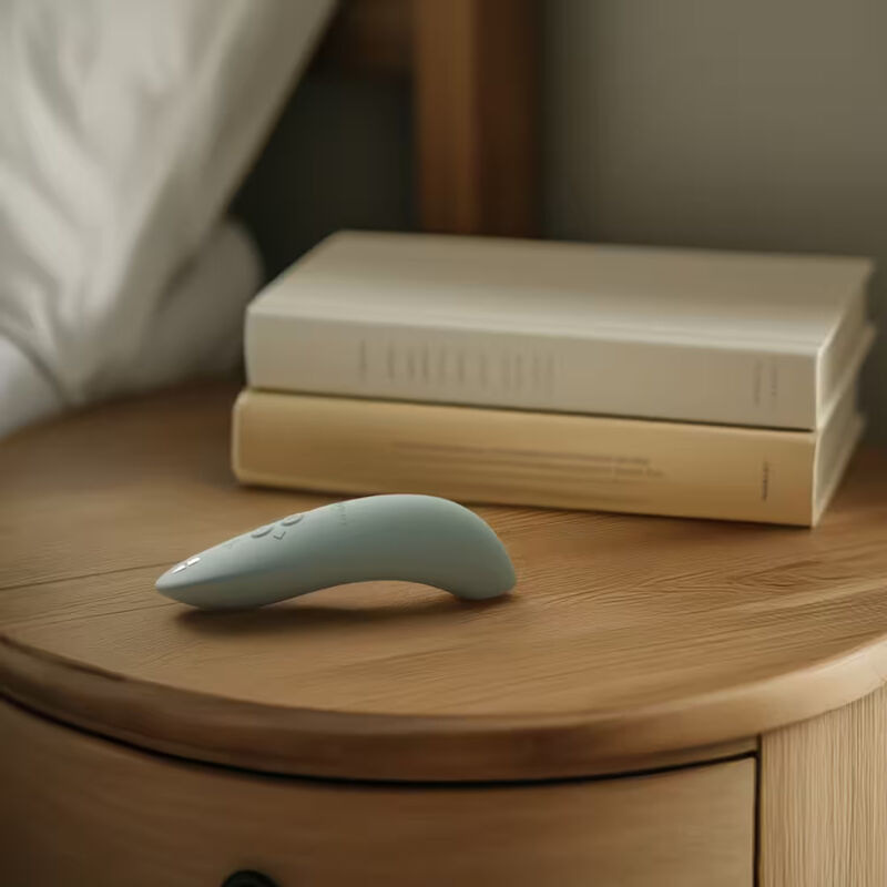 We-vibe - melt 2 air-pulse clitoral stimulator sage 12