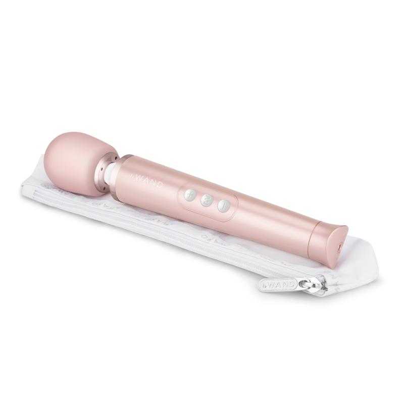 Le Wand - Petite Rechargeable Vibrating Massager Rose Gold 1