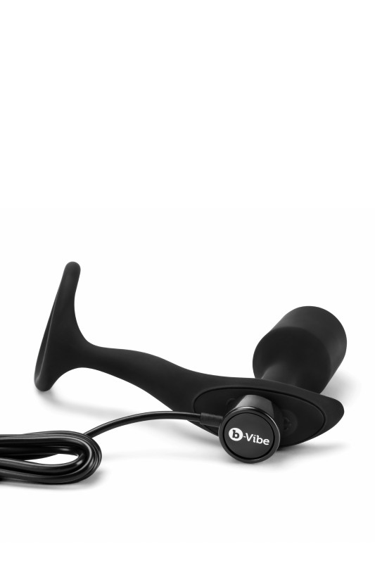 B-Vibe - Vibrating Snug & Tug M 6