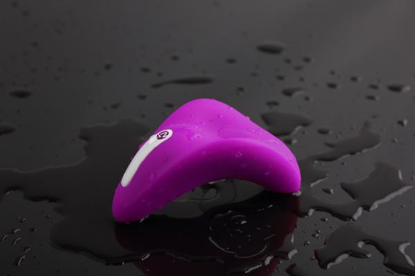 Nomi Tang - Better Than Chocolate 2 Red Violet 4