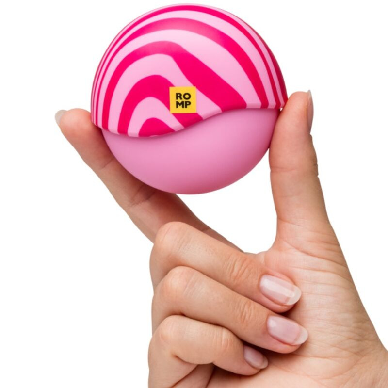 Romp - spin clitoral suction antitude with rotating opening and closing 5