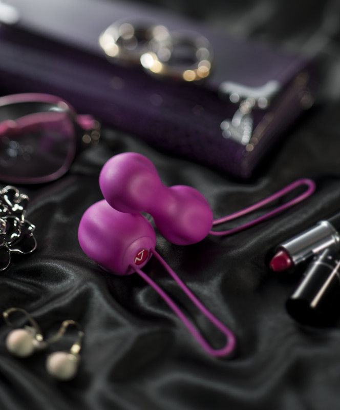 Nomi Tang - Intimate Kegel Set Red Violet 9