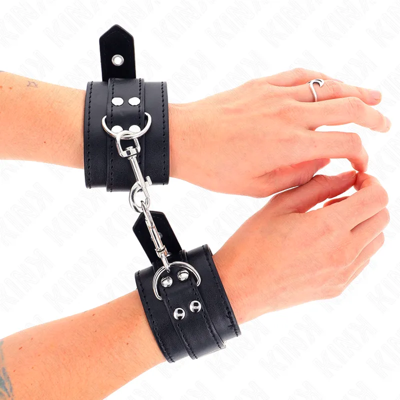 Kink - Wrist Restraints With Studs 35 X 6 Cm 2