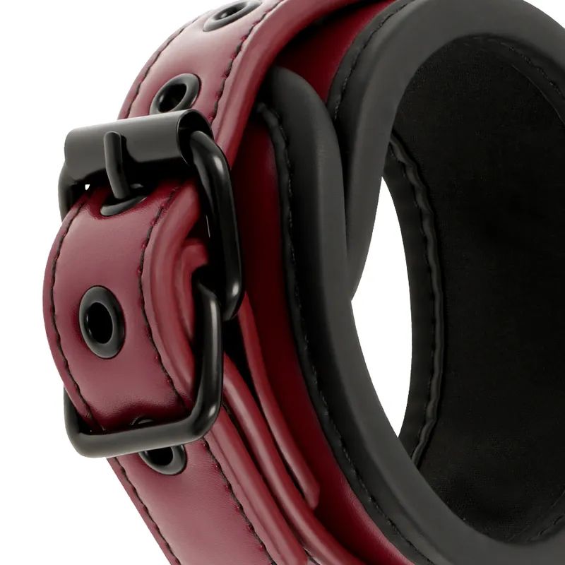 Fetish Submissive Dark Room Handcuffs Vegan Leather - Putá 4