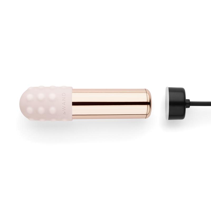 Le Wand - Bullet Rechargeable Vibrator Rose Gold 4