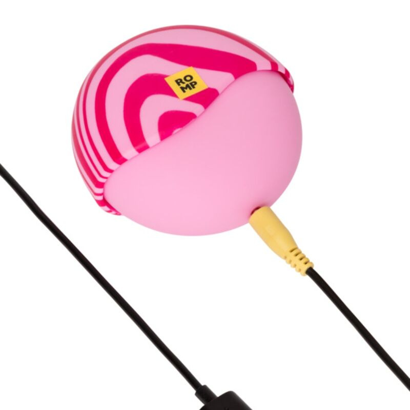 Romp - spin clitoral suction antitude with rotating opening and closing 6