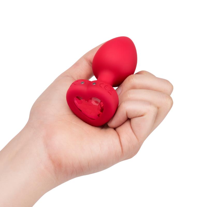 B-Vibe - Vibrating Heart Plug M/L Red 13