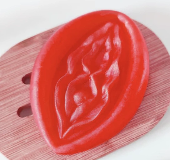 Diablo picante - 2 vagina shaped perfumed soaps yellow