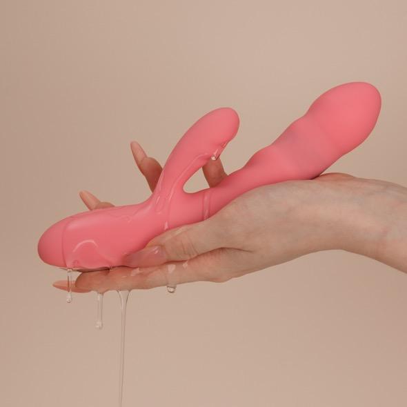 Svakom - Avery Powerful Thrusting Vibrator Strawberry Pink