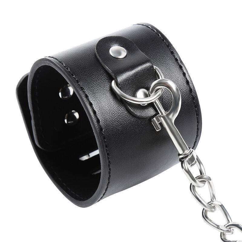 Ohmama Fetish Hasp Style Wrist Restraints 3