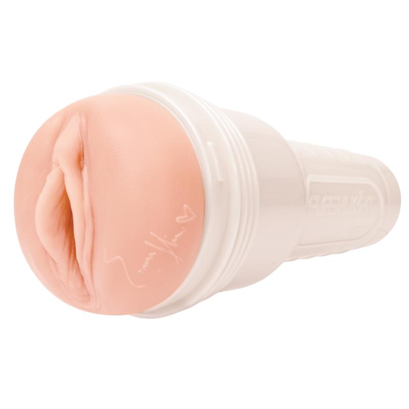 Fleshlight - Girls Emma Hix Syrup Signature Vagina Beige 2