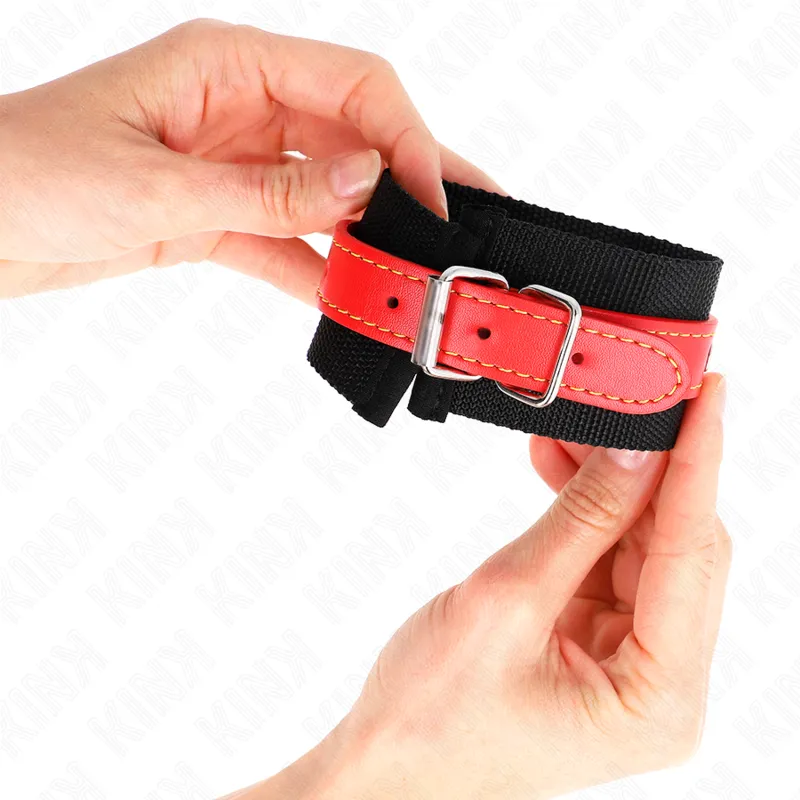 Kink - Nylon Wrist Restraints Black With Leatherette Red Adjustable 19-24 Cm X 5.5 Cm