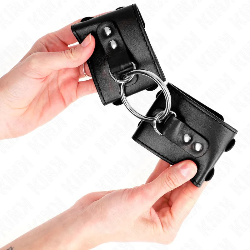 Kink - Fixed Wrist Restraints With Ring And Studs Adjustable Black 17-22 Cm X 6.5 Cm