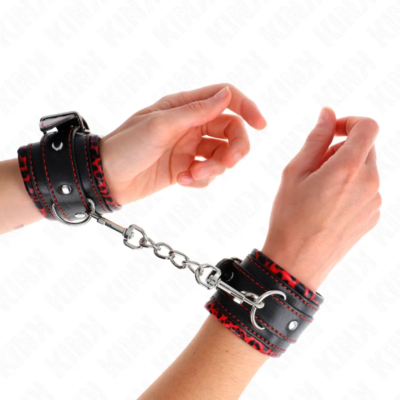 Kink - Fur Lined Wrist Restraints Red / Black Adjustable 17-29 Cm X 6 Cm 3