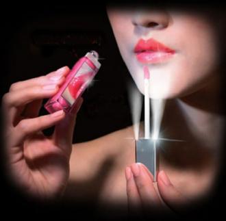 Voulez-Vous Light Gloss With Effect Hot Cold Bubblegum - Lesk Na Pery Pre Orálny Sex