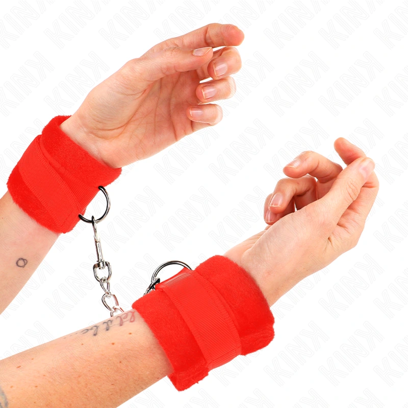 Kink - beginner fur hand cuffs red 30 x 7 cm