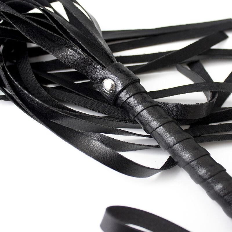 Ohmama Fetish Simply Flogger 4