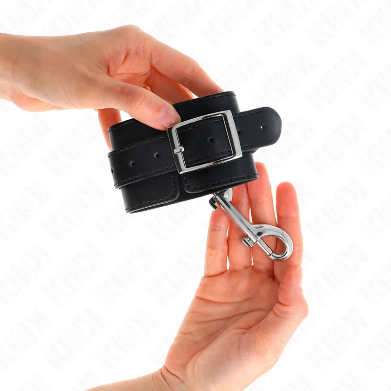 Kink - Wrist Restraints-Single Rivet Row Black Adjustable 17-28 Cm X 5 Cm 2