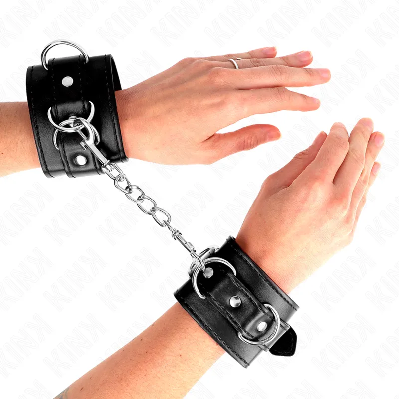 Kink - 3 D-Ring Wrist Restraints Adjustable Black 17.5-25 Cm X 6 Cm