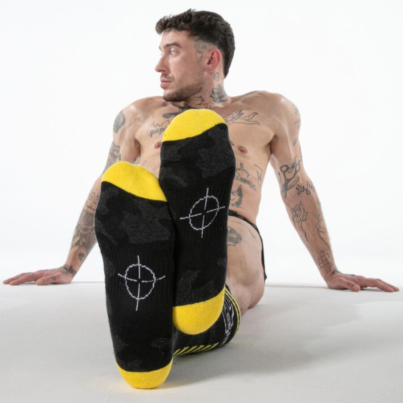 Locker gear - full military knee high socks yellow one size 2