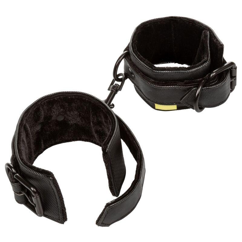 Calexotics - bounless wrist cuffs 2
