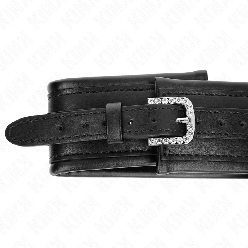 Kink - Necklace With Shiny Buckle Strap 65 Cm 48.5 Cm X 5.3 Cm 5