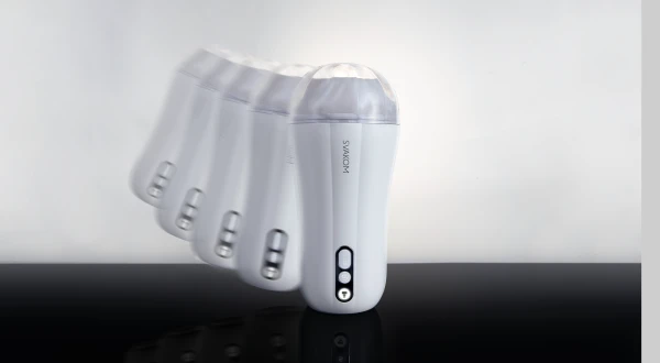Svakom - Robin Vibrating Masturbator White 15