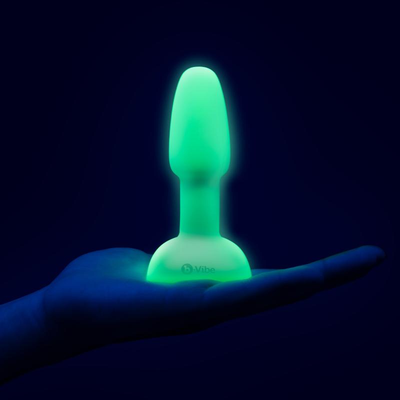 B-Vibe - Asstronaut Glow-In-The-Dark Butt Play Set 19