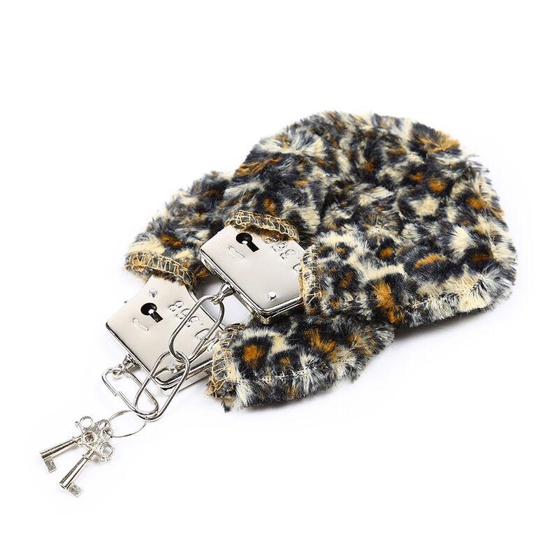 Ohmama Fetish Velveteen Furlined Metal Wrist Cuffs 5