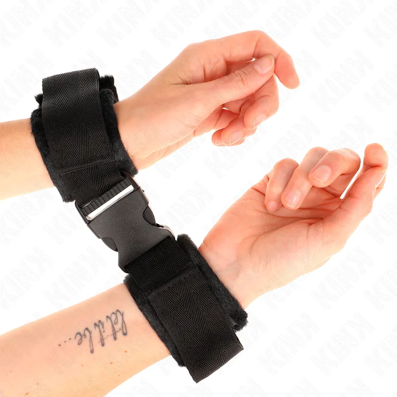 Kink - Nylon Bind Hook&Loop Wrist Restraints Red-Black Model 1 Ajdustable 25-35 Cm X 6 Cm 3