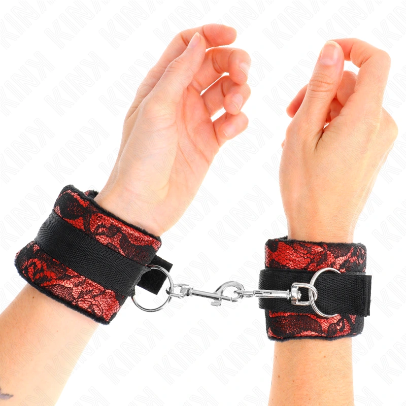 Kink - short velvet lace wrist restraints and nylon bind red / black 23 x 6.5 cm