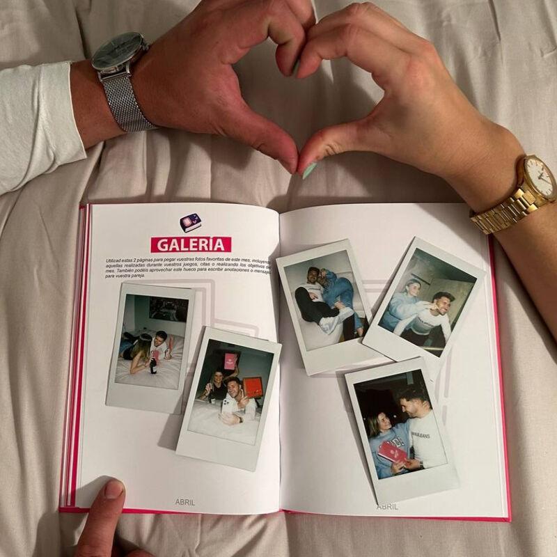Coupletition - Love Diary Album Of Memories & Wishes For A Couple