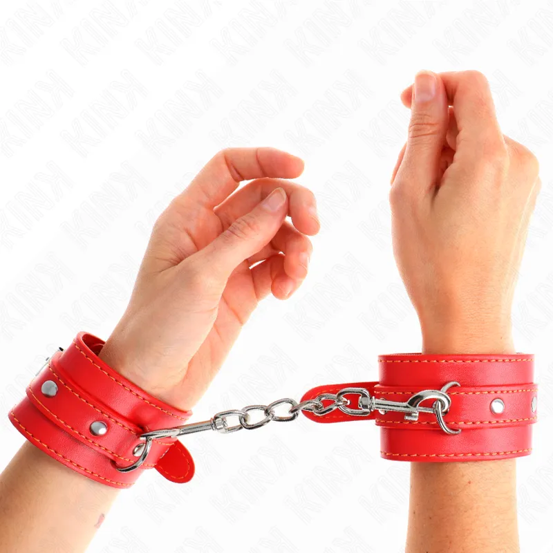 Kink - Thin Wrist Restraints Red Adjustable 21-33 Cm 3