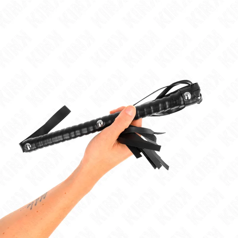 Kink - Whip With Black Textured Handle 48.5 Cm